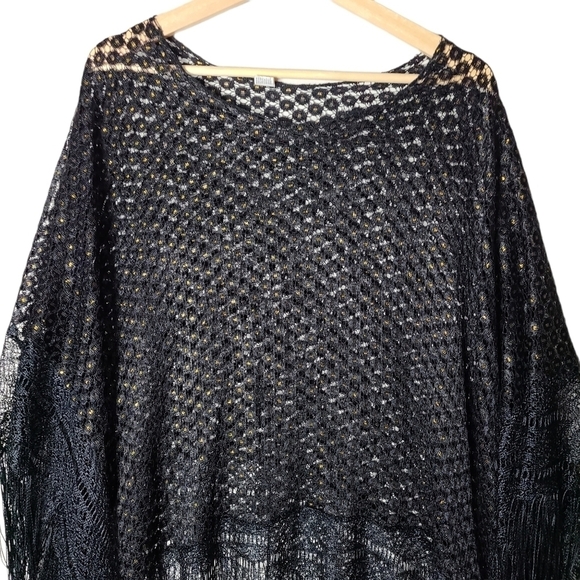 Black yellow knitted ponchos long string - Picture 6 of 7